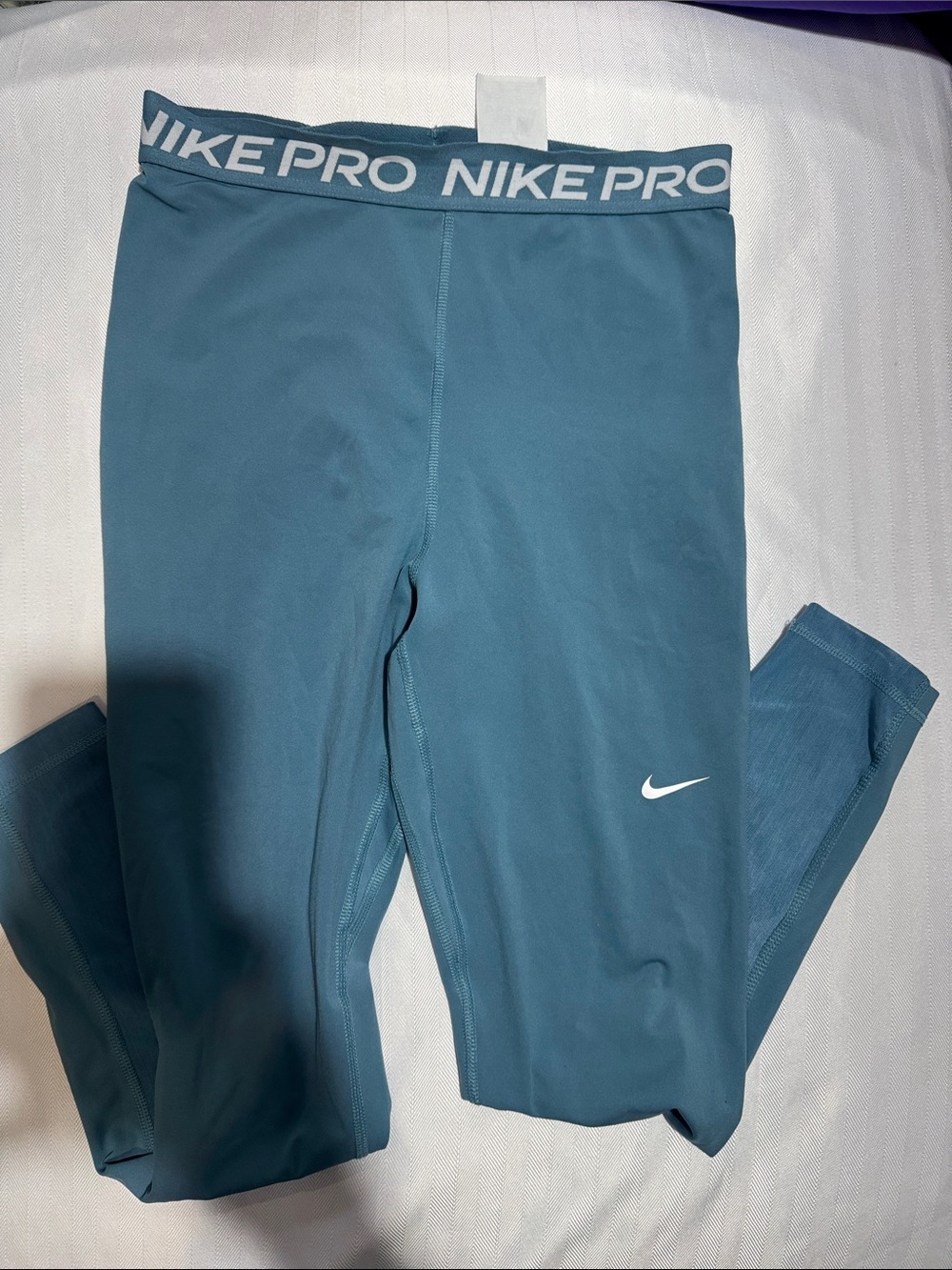 Nike woman Teal Blue Athletic Compression Leggings